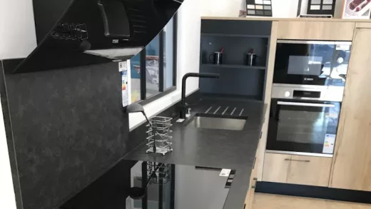 Marbrerie à Béziers : pierres naturelles importées, disponibles en stock